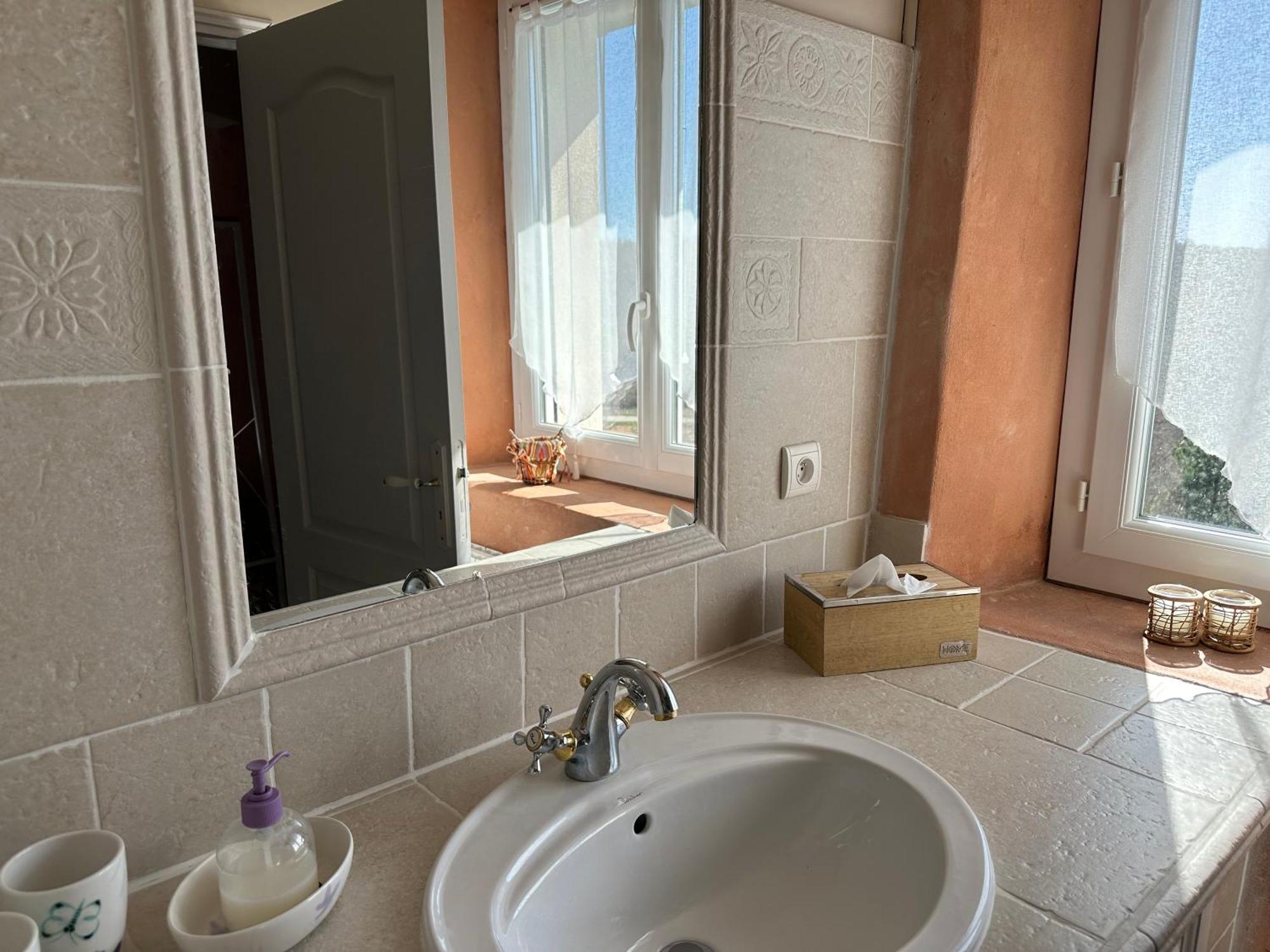 Le Domaine De Piedmoure, Gites Et Chambres D'Hotes, Piscine, Terrasses Privatives Со-де-Воклюз Екстер'єр фото